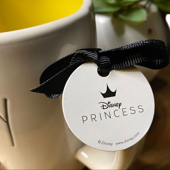 Rae Dunn “BEAUTY” Beauty & The Beast Belle Disney Princess Double-Sided Mug - Picture 6 of 7